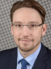 Prof. Dr. Steffen Kreikemeier