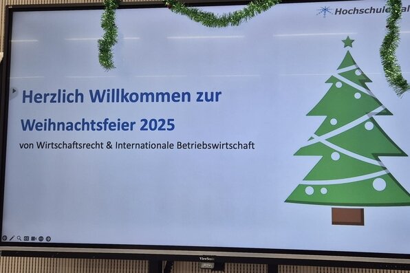 Gemeinsamer Ausklang des Jahres 2025: Studiengangsinterne Weihnachtsfeier IBW & Wirtschaftsrecht