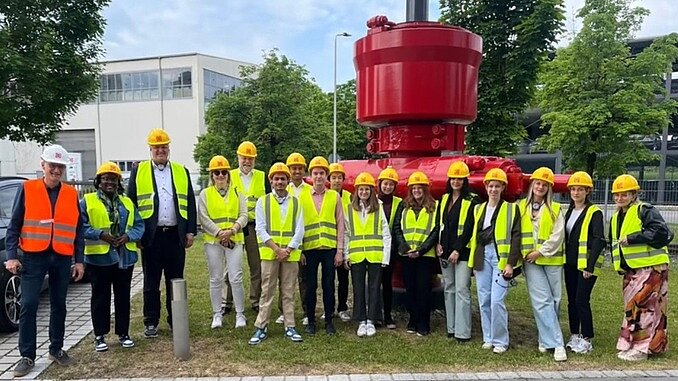 MAI-Studierende auf Exkursion zur Unternehmensgruppe STREICHER in Deggendorf