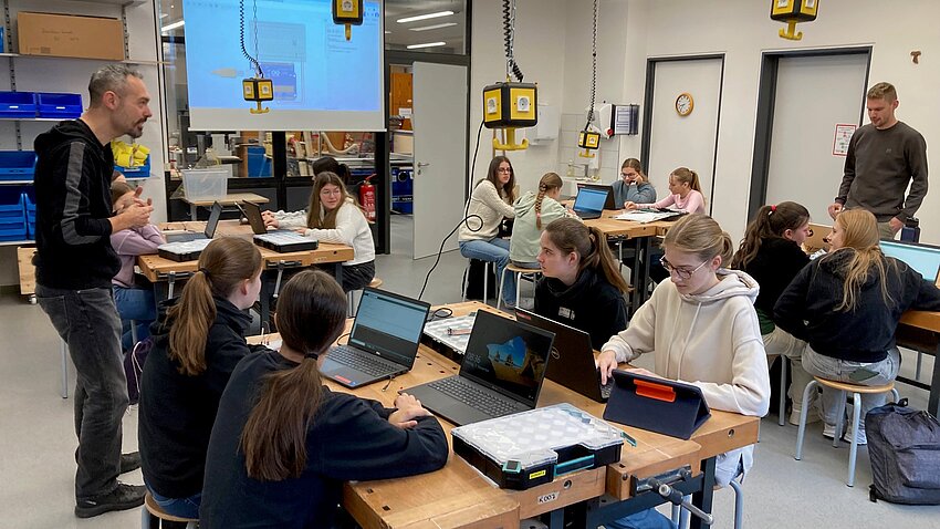 Die Vielseitigkeit der Mechatronik erleben