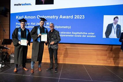 Karl Amon mit den Preisträgern 2023 Kai Jaeger und Torsten Dautzenberg