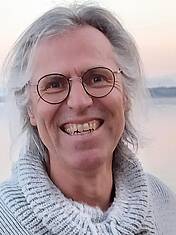 Prof. MMag. Dr. Lukas Amadeus Schachner