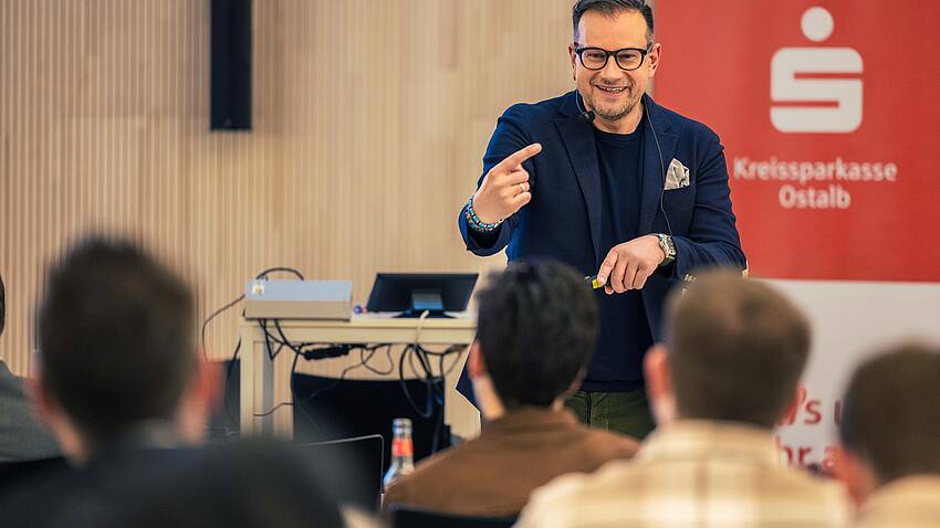 Prof. Dr. Markus Peter referiert zum Thema Asset Protection beim Steuerforum (Foto: © Hochschule Aalen| Foto: Andreas Wegelin)