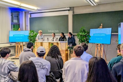 Die Speaker beim Gründertalk im Community Raum an der Hochschule Aalen