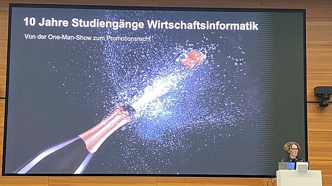 Wirtschaftsinformatiker begehen zehnjähriges Jubiläum