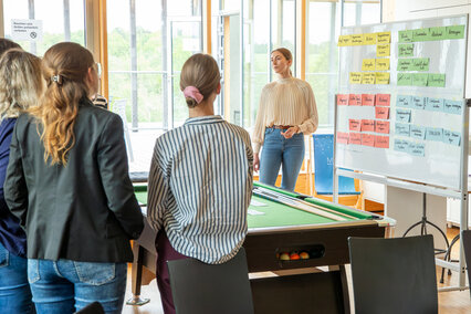 Fit für den Berufseinstieg – Erfahrungen beim Female Career Camp