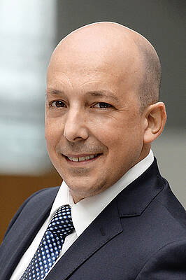 Prof. Dr. Veit Etzold