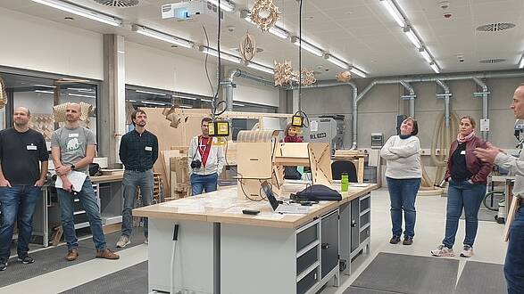 Technisches Design und Makerspace begeistern beim Gallery Walk im explorhino Science Center