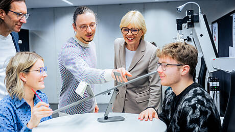 Messung der Sehkraft im Masterstudiengang Vision Science and Business (Optometry)