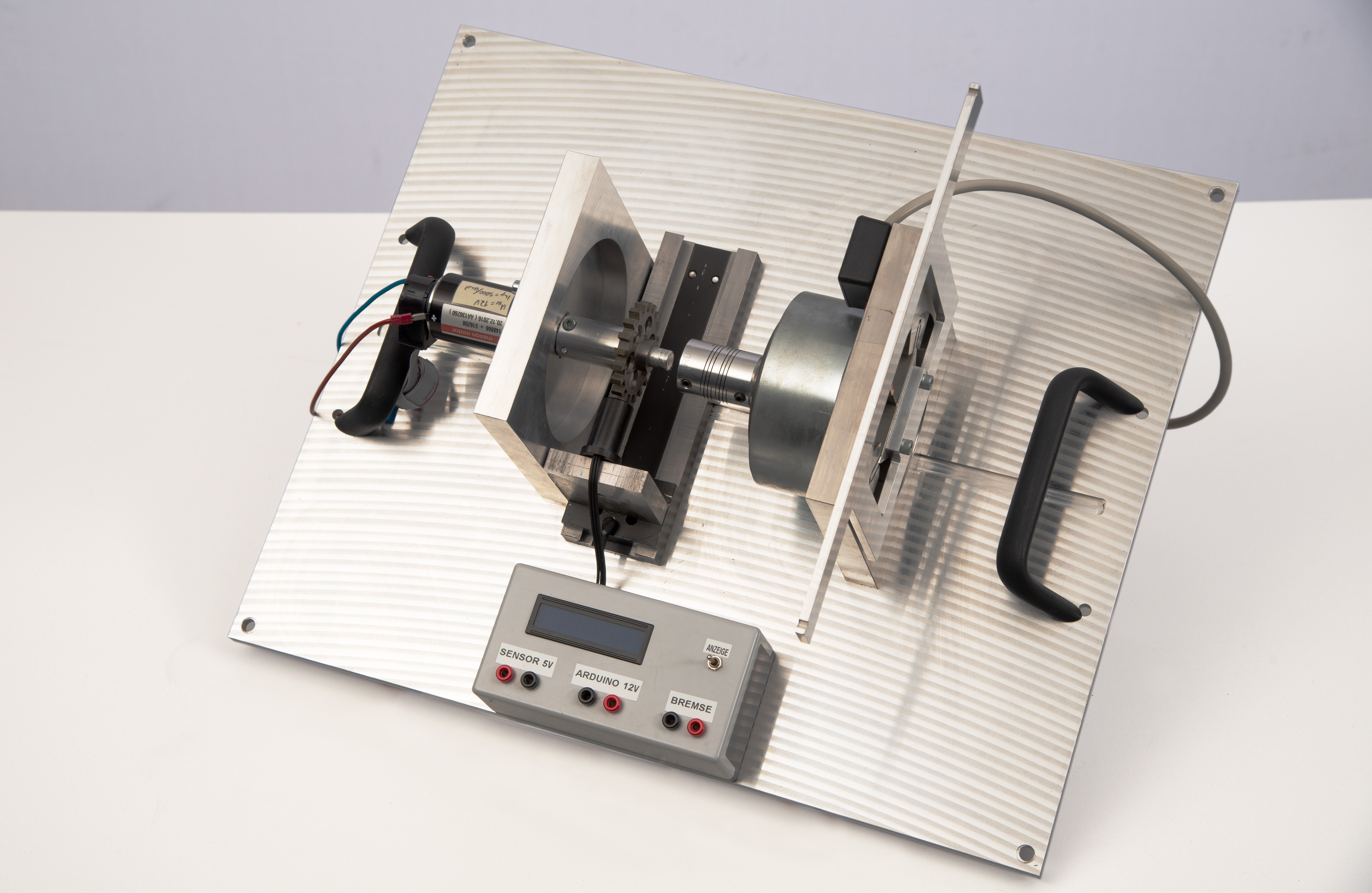 Laborversuch Antriebstechnik - Motorprüfstand