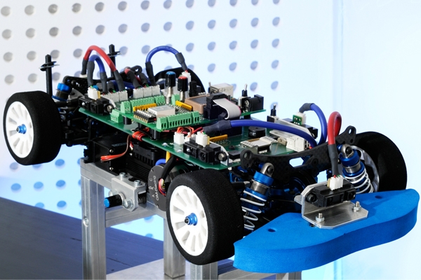 Demonstrator Autonomes Fahrzeugmodell