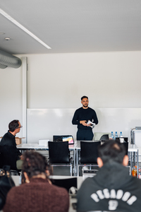 Emanuele Frisi, Sales Director der Porsche Group.  Fotohinweis: © Hochschule Aalen | Jan Walford