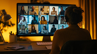 Info-Gespräch zum Master Human-Centered Design (Ratko – stock.adobe.com)