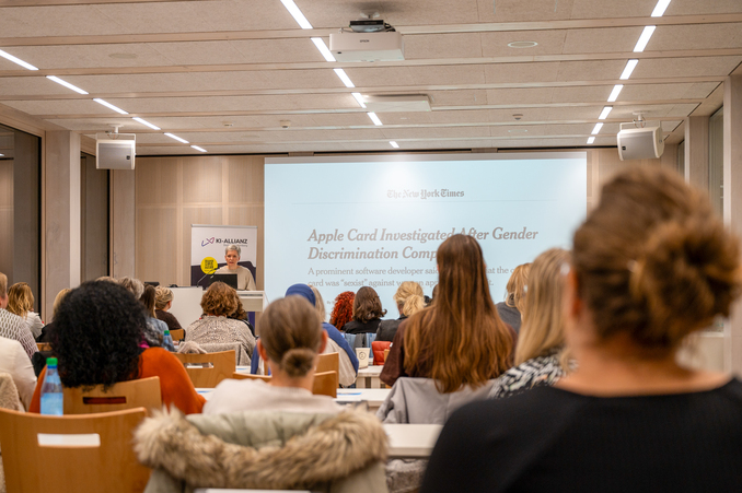 Veranstaltung "Let's talk AI - Frauen, Vielfalt, Karriere" | © Fotos: Myra Baumgärtner